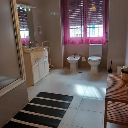 Guerra Junqueiro 3* Lisboa